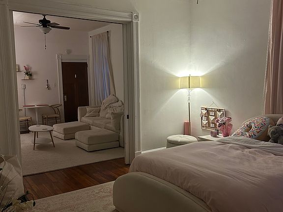 5th image of 974 Ludlow Ave #1