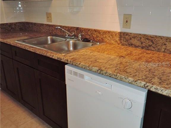 5th image of 1475 Grove St APT 103
