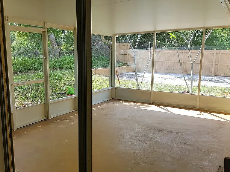 295 Nora Ave — Photo 12
