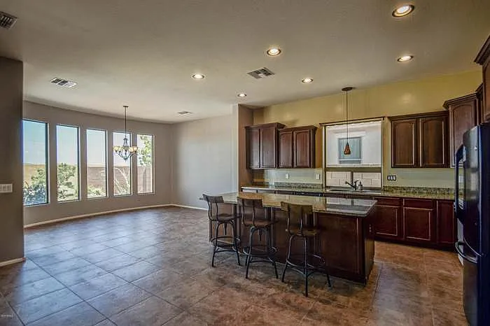 N Poseidon Rd — Photo 7