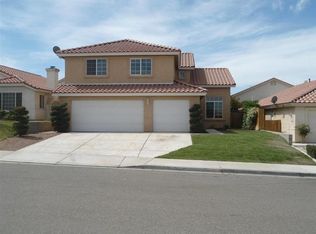 17601 Fisher St, Victorville, CA 92395