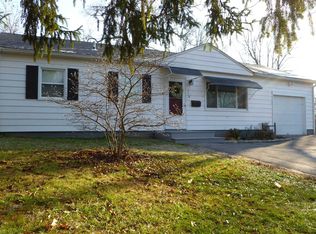 4 Peter Cooper Dr, Poughkeepsie, NY