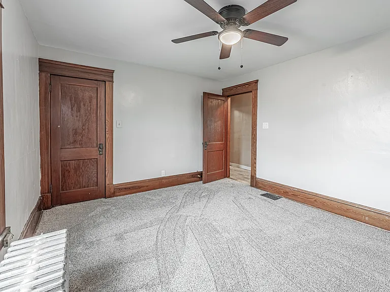 4252 Hartland Rd — Photo 29