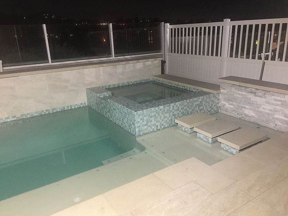 2nd image of 33822 Bridgehampton Dr