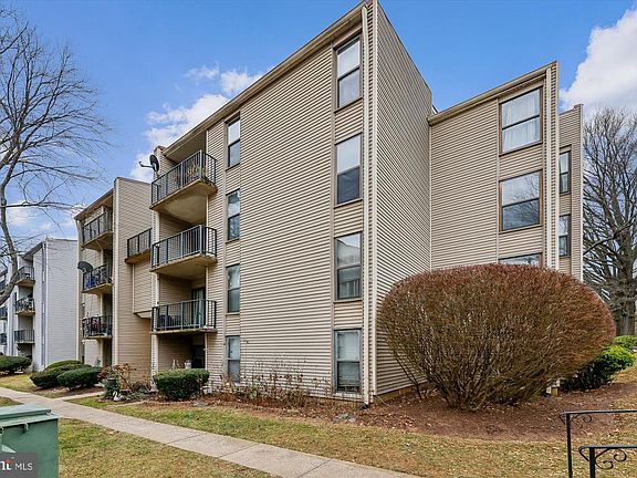 2nd image of 132 Duvall Ln #210202