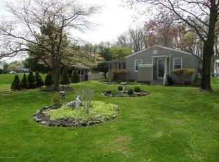 158 Belshaw Ave, Eatontown, NJ 07724
