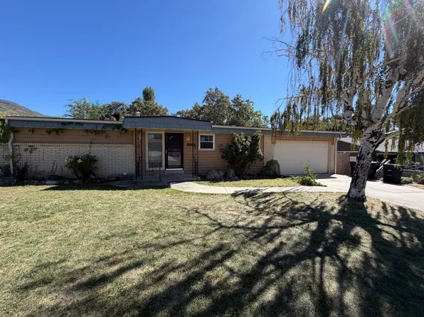 1032 Cambridge Rd, Kaysville, UT 84037