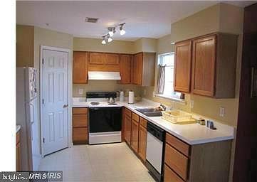 2nd image of 8724 Pine Meadows Dr