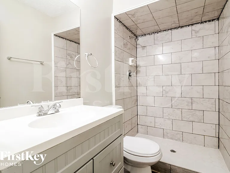 7742 Club Duclay Dr — Photo 9