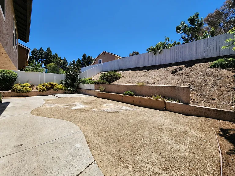 12845 War Horse St — Photo 18