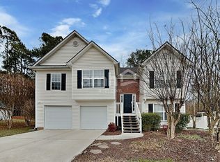 3910 Brushymill Ct, Loganville, GA 30052