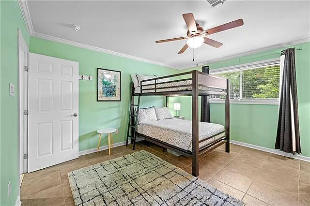 6355 Fleur De Lis Dr — Photo 7