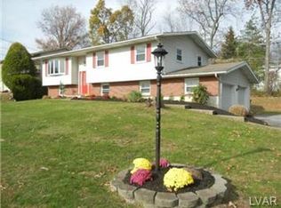 4475 Parkland Dr, Allentown, PA 18104