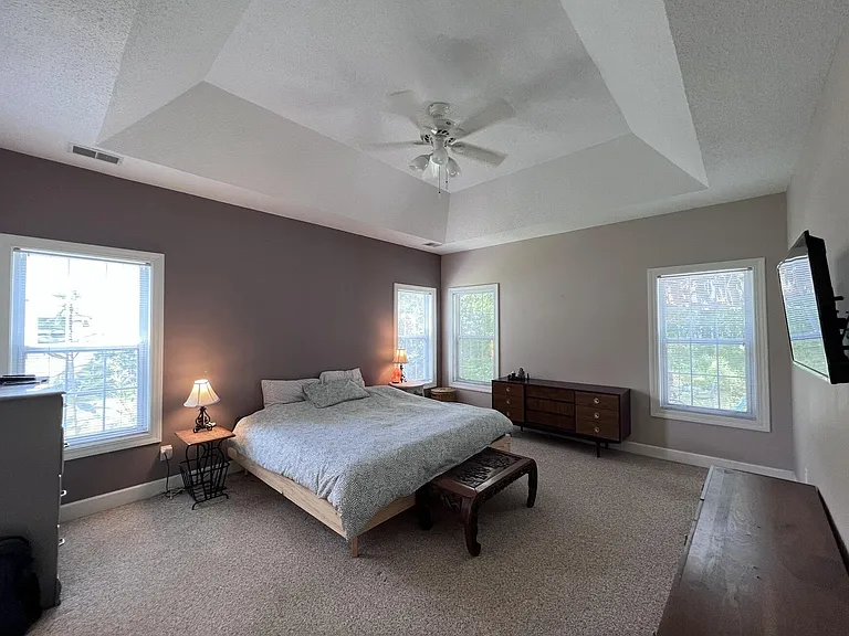 1721 Fox Ridge Ct — Photo 13