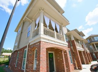 324 Brumbelow Rd, Carrollton, GA 30117