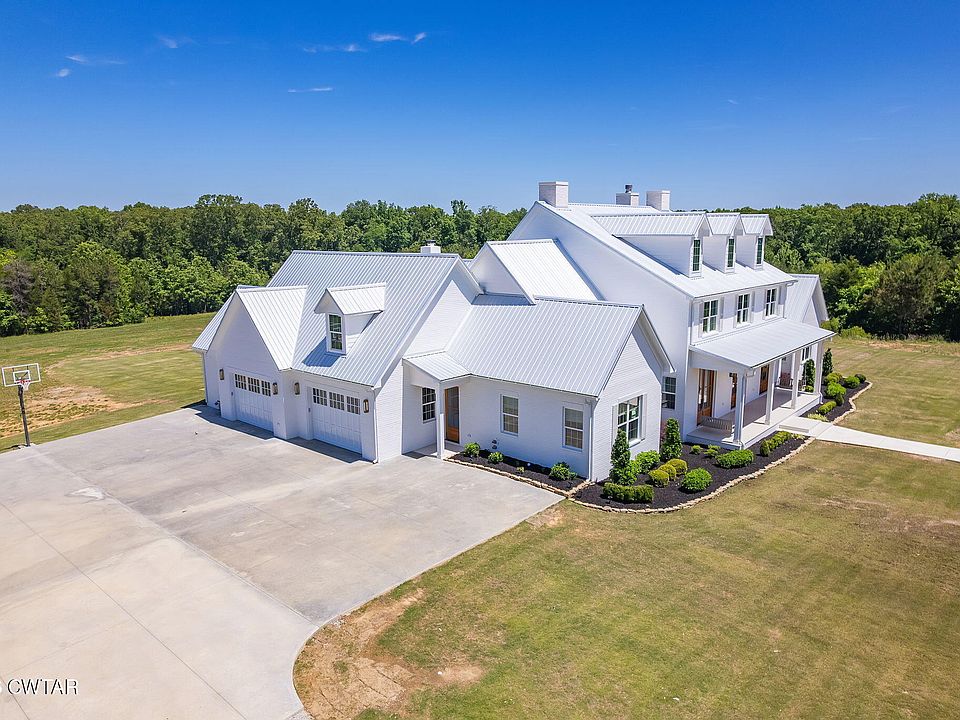 4th image of 60 Proctor Rd