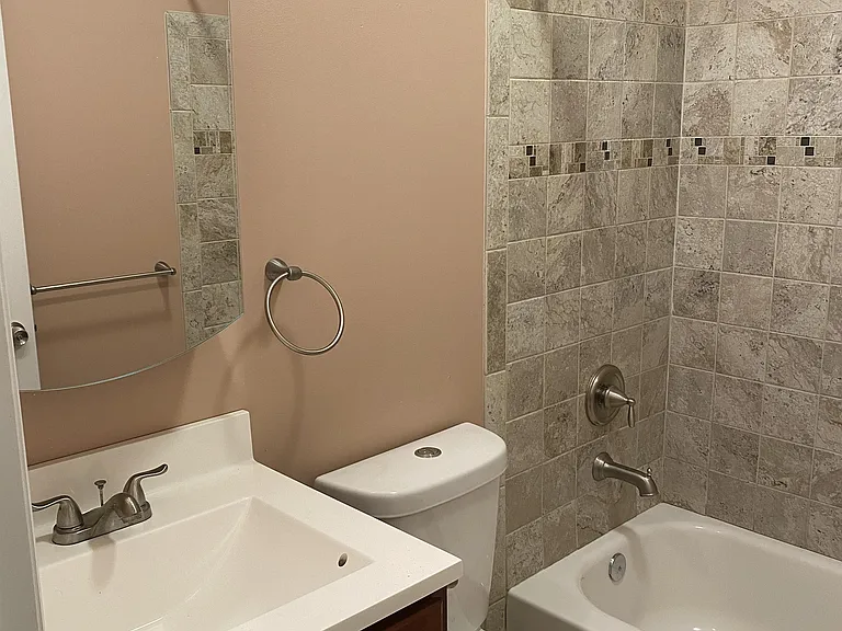 379 New St #1 — Photo 4
