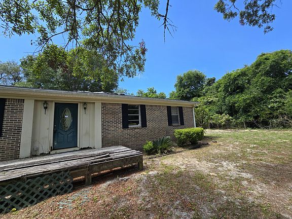 2nd image of 7239 E Bay Blvd