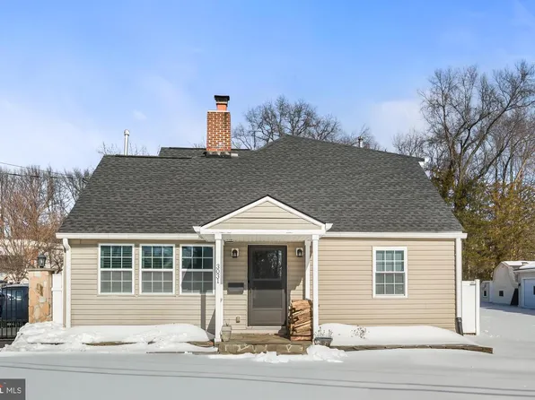 3031 Dashiell Rd, Falls Church, VA 22042