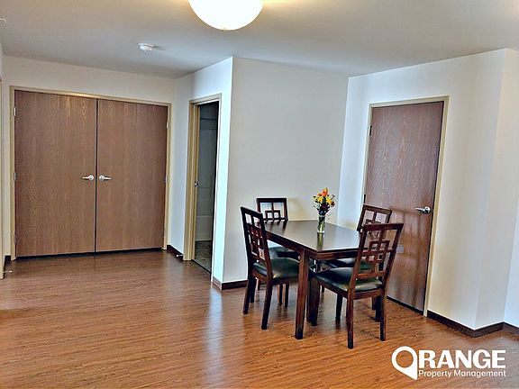 4th image of 1218 N Main St APT 407