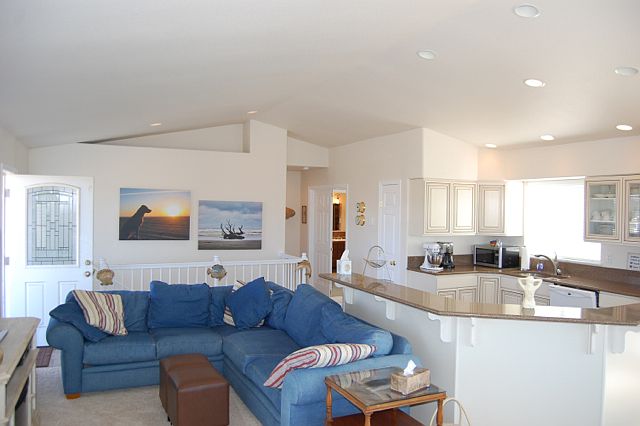 1st image of 1280 Ocean Shores Blvd SW