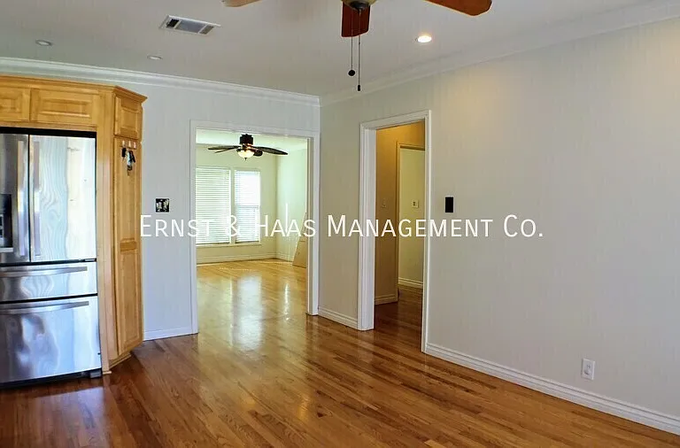 2953 Silva St — Photo 6