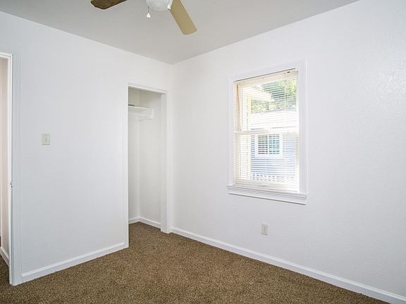 4th image of 1043 Hoitt Ave