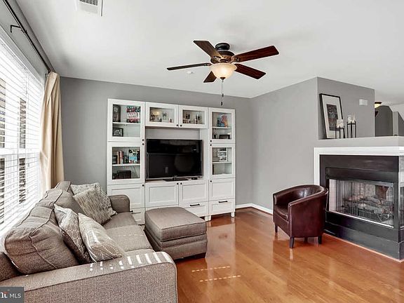 4th image of 15270 Rosemont Manor Dr