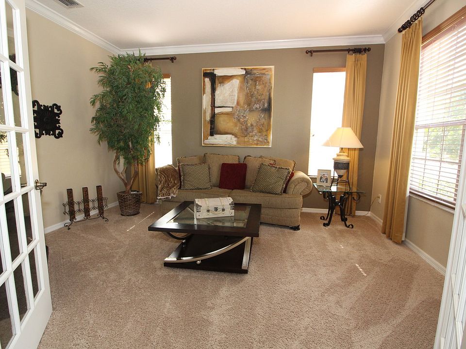 1st image of 4946 Oakway Dr