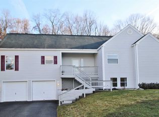 2 Cornwell St, Poughquag, NY 12570