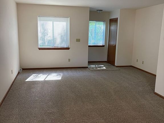 3rd image of 530-532 Partridge Ct #534