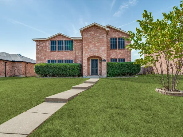 1030 April Showers Ln, Lancaster, TX 75134