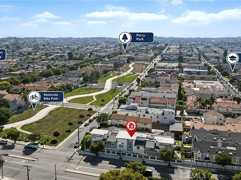 2707 Rockefeller Ln #B — Photo 34