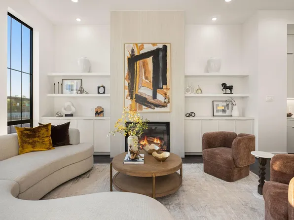 12828 Verdi Dr, Houston, TX 77024