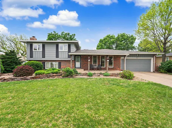 121 W Wayne Ave, Salina, KS 67401