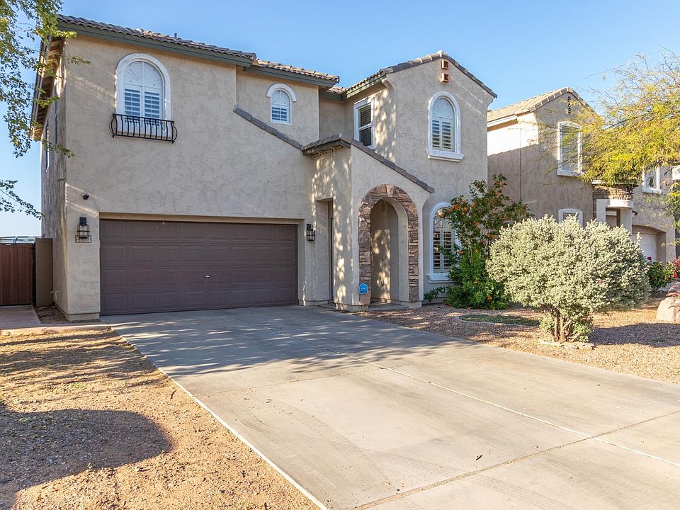 1st image of 4808 E Meadow Lark Way