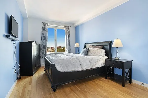 Rented by Compass | media 26