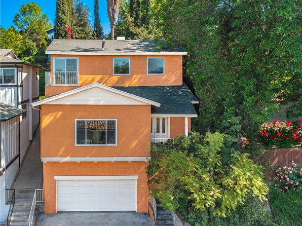 5340 Calatrana Dr, Woodland Hills, CA 91364