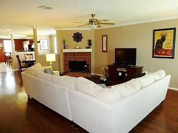 2nd image of 1012 Lowndes Ln