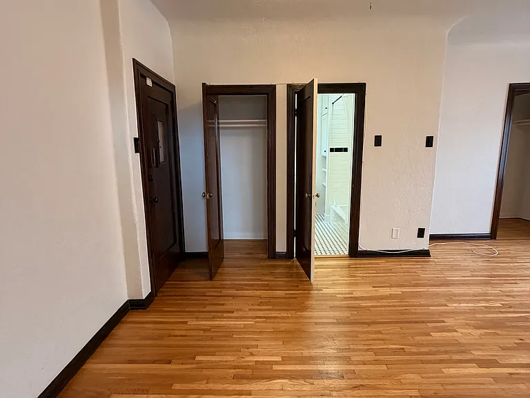 126 W Whiting Ave #7 — Photo 9