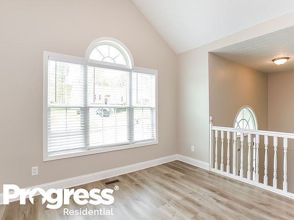 5th image of 4240 Singletree Dr