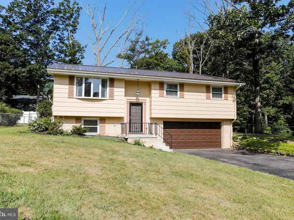 14817 Viewcrest Rd SW, Cresaptown, MD 21502
