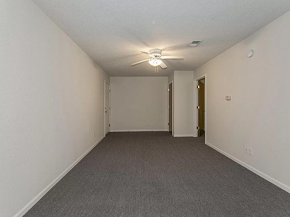 5th image of 102 E Lawrence St #10