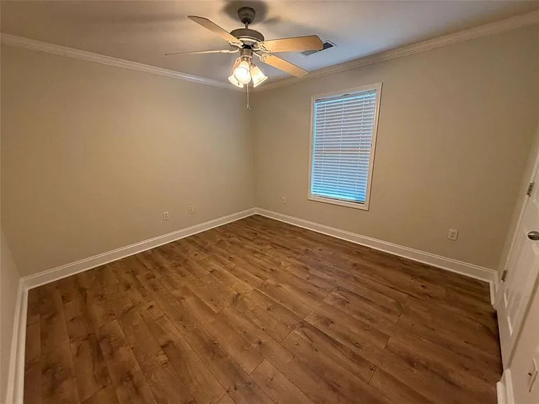 105 Whitehead Rd #10 — Photo 12