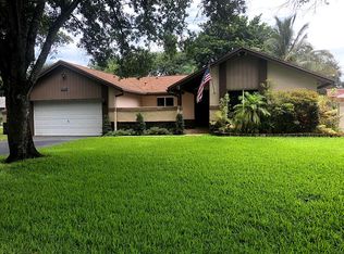 12103 Sailboat Way, Cooper City, FL 33026