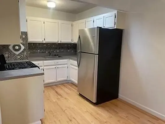 Rented by Kapital Real Estate | media 2