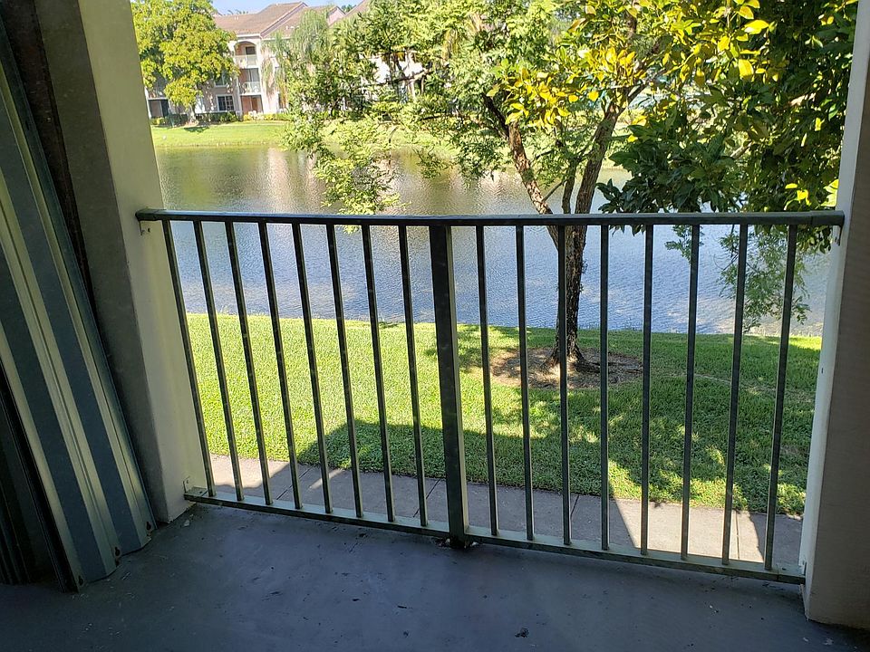 1st image of 12148 Saint Andrews Pl APT 212