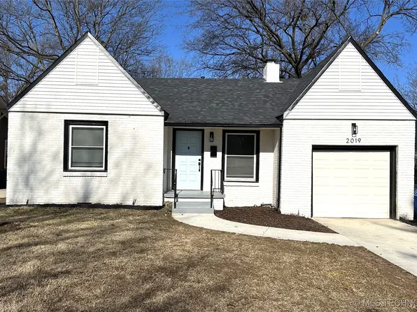 2019 E 12th Pl, Tulsa, OK 74104