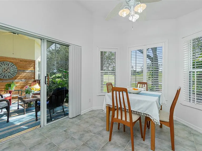 26162 Stillwater Cir — Photo 12