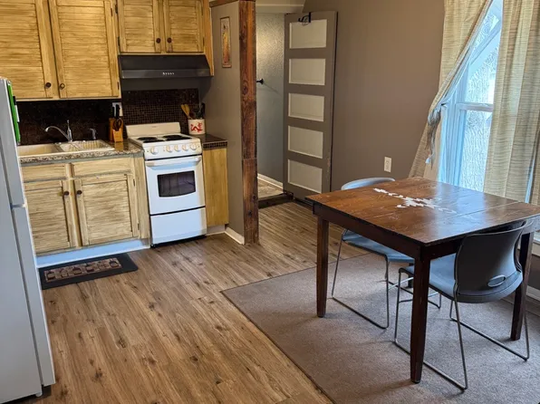 118 E Brookside St, Colorado Springs, CO